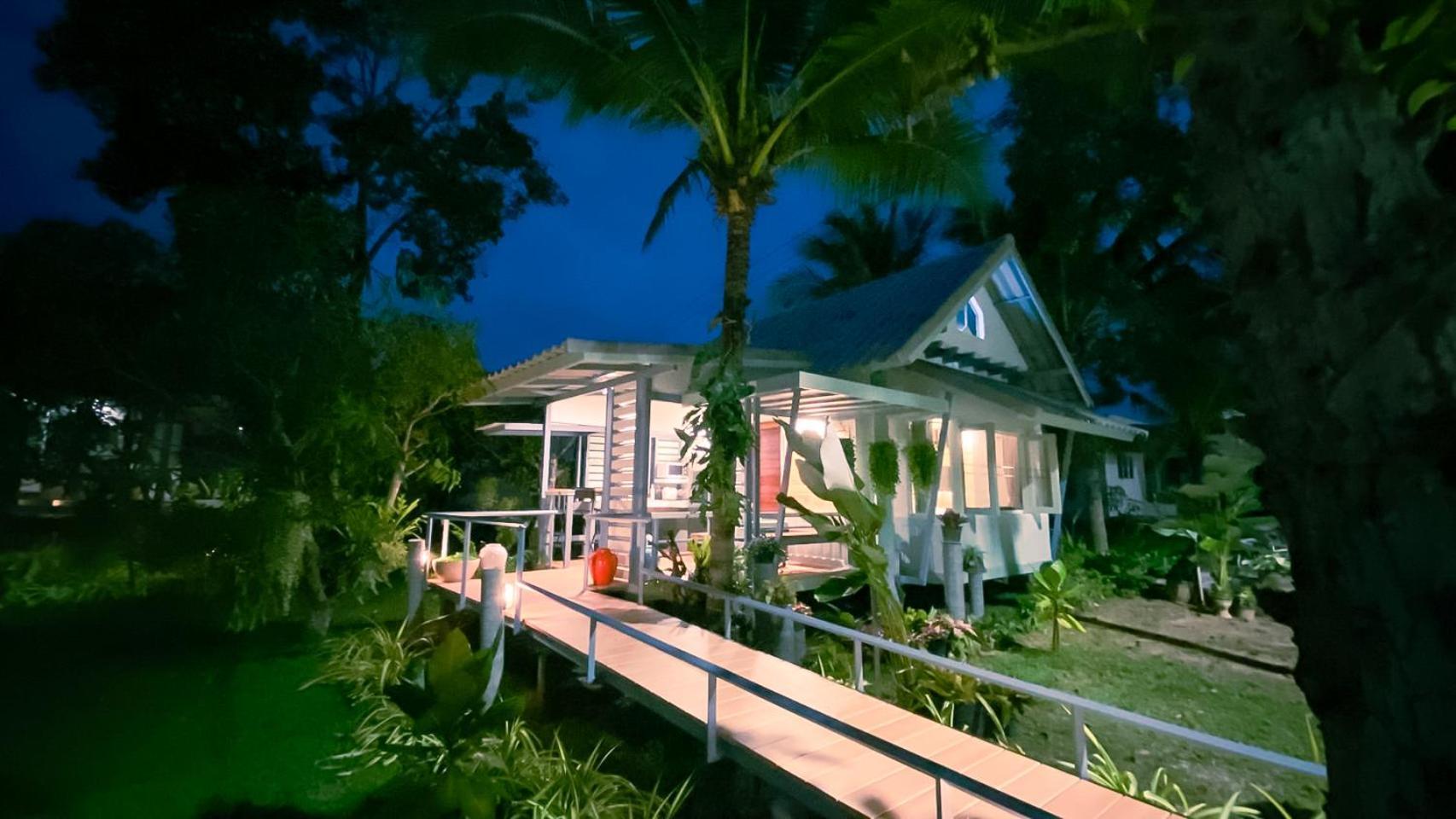 Rimsira Villa Chumphon Ngoại thất bức ảnh